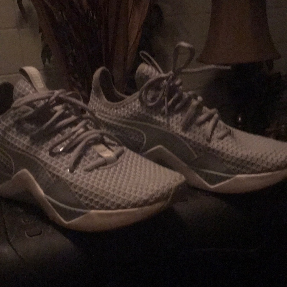 PUMA INSIGHT SF..gray size 9w